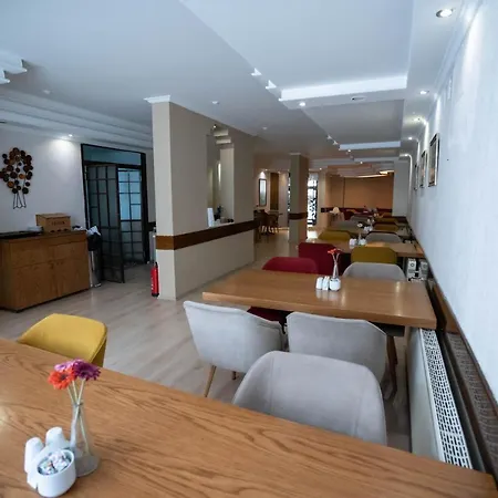 Sembol Otel 3*